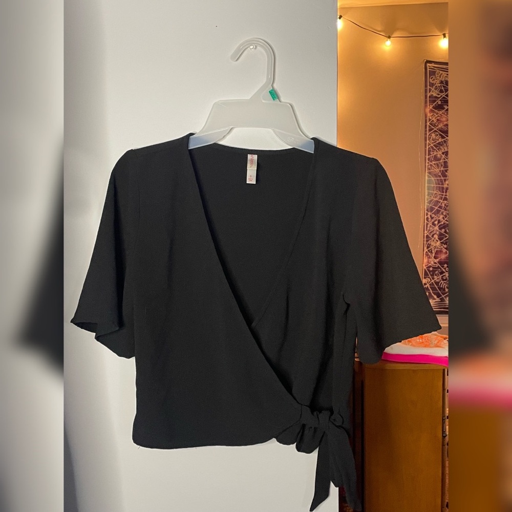 Xhilaration Wrap Top